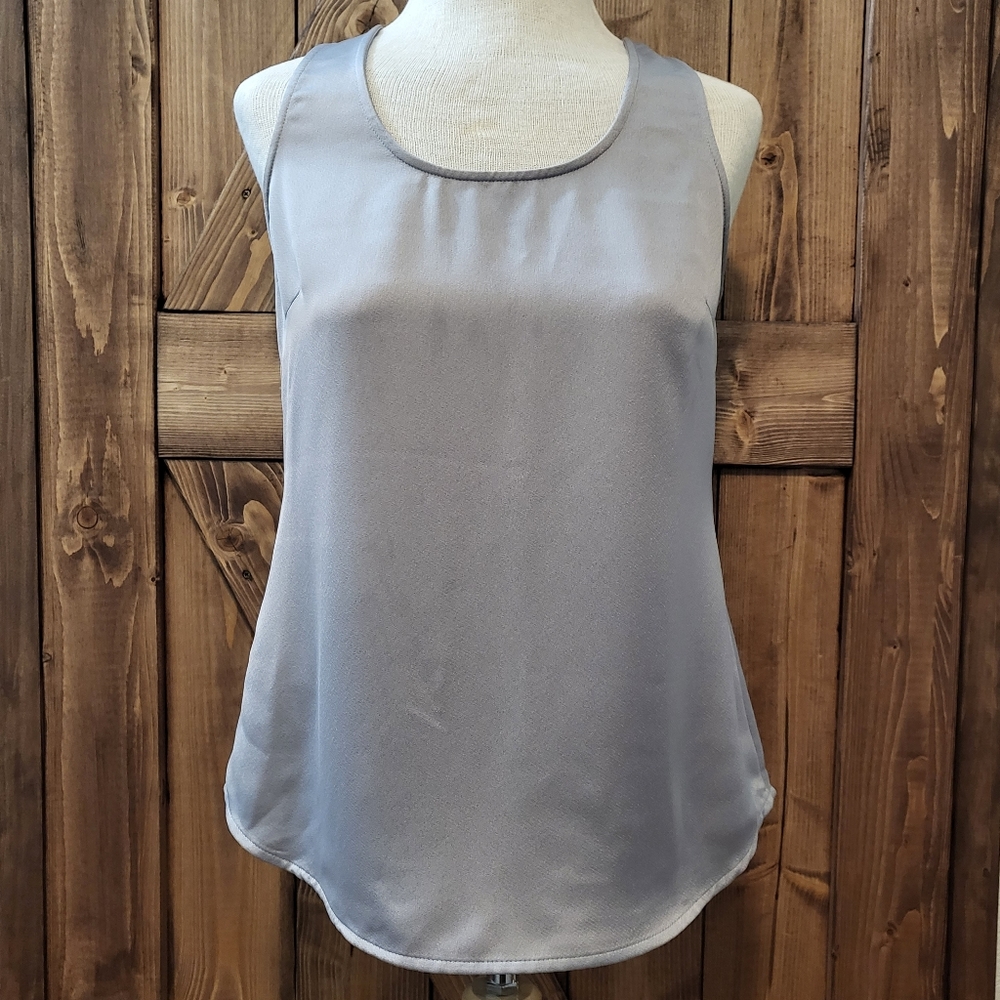 Banana Republic Tank Top Racerback Satiny Cami Shell Size XS Grey/Silver